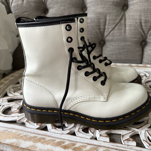 Dr. Martens White Combat Ankle 11821 Boots Women’s 8 - Picture 5 of 9